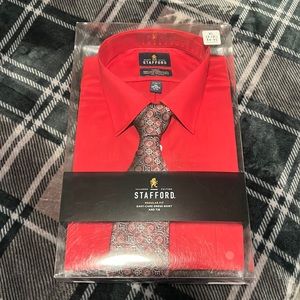 Red Stafford long sleeve shirt with tie